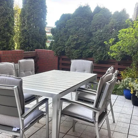 Apartamento Jantar 600m Do Morza, Ogródek, Grill, Dwie Sypialnie, Przestrzeń *